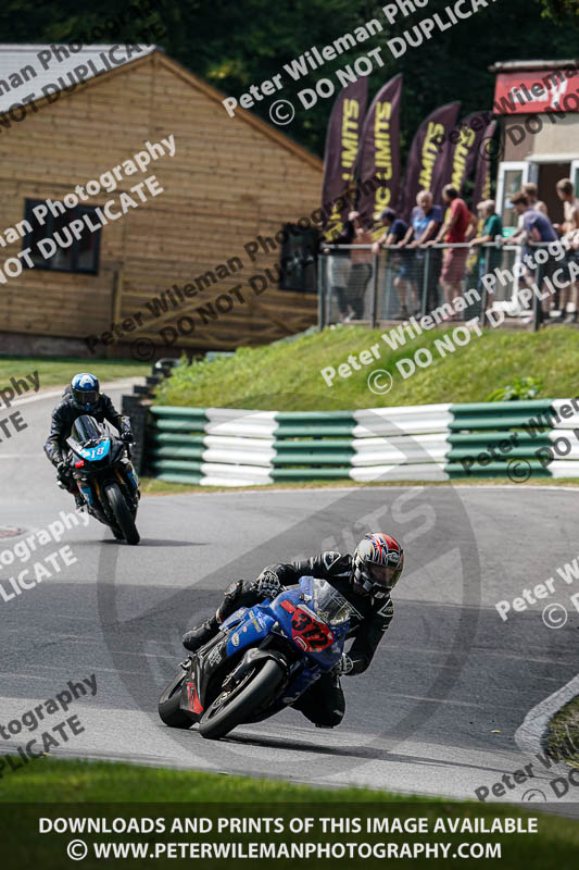 cadwell no limits trackday;cadwell park;cadwell park photographs;cadwell trackday photographs;enduro digital images;event digital images;eventdigitalimages;no limits trackdays;peter wileman photography;racing digital images;trackday digital images;trackday photos